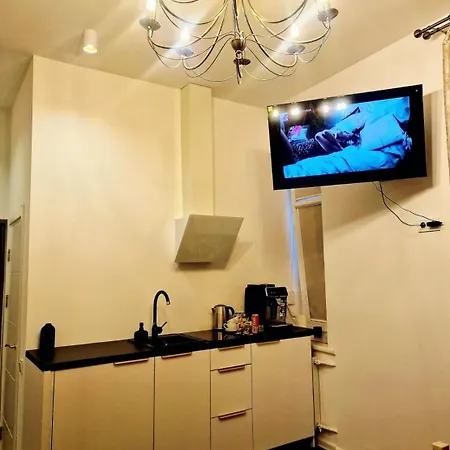- Renta 18 Apartment *